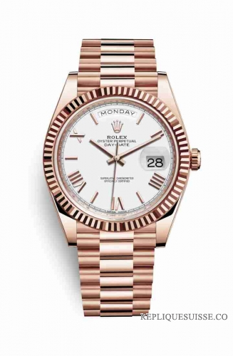 Copie Montre Rolex Day-Date 40 Or 18 carats Everose 228235 Cadran Blanc m228235-0032