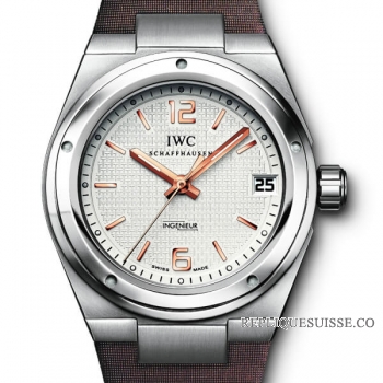 IWC Ingenieur de taille moyenne IW451504