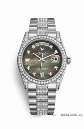 Copie Montre Rolex Day-Date 36 Or blanc 18 ct sertissage diamants 118389 Nacre noire sertissage Cadran m118389-0055