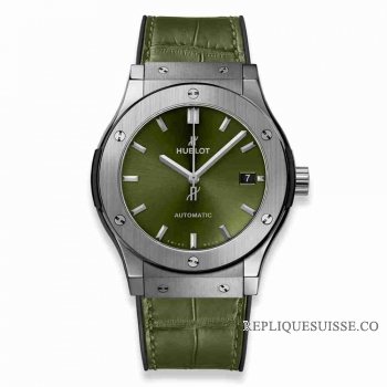 Copie Montre Hublot Classic Fusion Vert Titane 45mm 511.NX.8970.LR