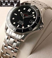 Omega Seamaster James Bond 007 212.30.41.20.01.002 Montre Réplique