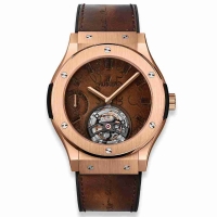 Copie Montre Reserve de puissance Hublot Classic Fusion Tourbillon 5 Jours Berluti Scritto King Gold 45mm 505.OX.0500.VR.BER17