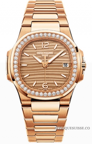 Patek Philippe Nautilus Femmes 7010 / 1R-012 Montres Copie