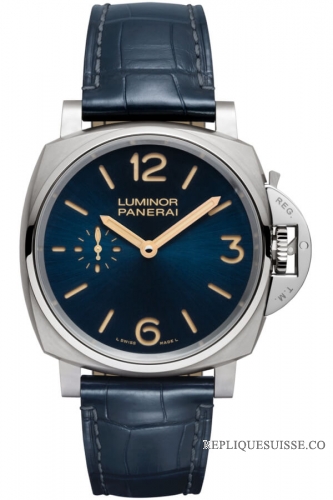 Copie Montre Panerai Luminor Due 3 Jours Titanio 42mm PAM00728