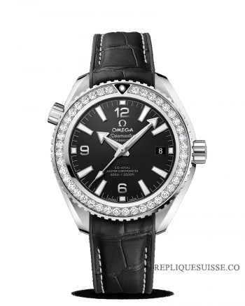 Réplique Omega Seamaster Planet Ocean 600 M mactre coaxial CHRONOMETER 39.5mm 215.18.40.20.01.001