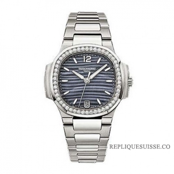 Patek Philippe Nautilus - Cadran Automatique Pour Femme - Cadran Nacre Bleu - Diamant 7018 / 1A-010 Montres Copie