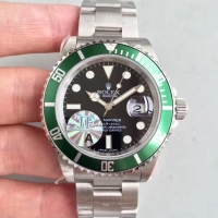 Réplique Rolex Submariner 50th Anniversaire vert Bezel 16610LV