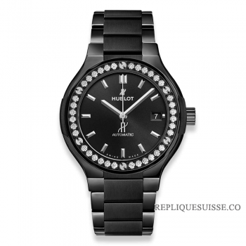 Réplique Hublot Classic Fusion Black Magic Bracelet Diamants