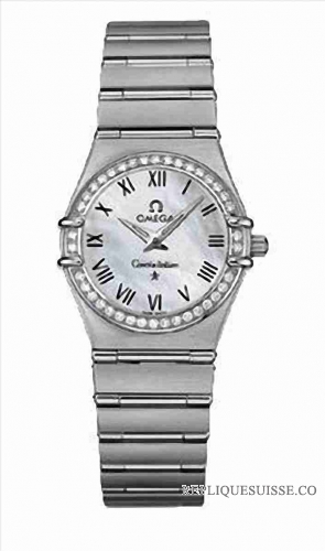 Omega Constellation Dames Small Quartz 1476.61.00 Montre Réplique