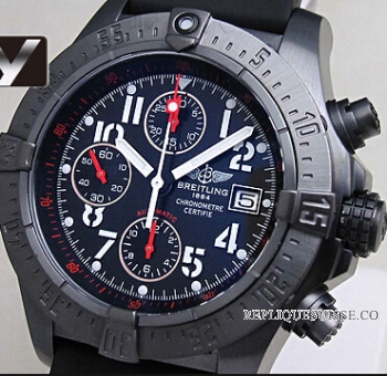 Breitling Avenger Skyland noir acier M1338010/B864 Montre Réplique