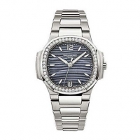 Patek Philippe Nautilus - Cadran Automatique Pour Femme - Cadran Nacre Bleu - Diamant 7018 / 1A-010 Montres Copie