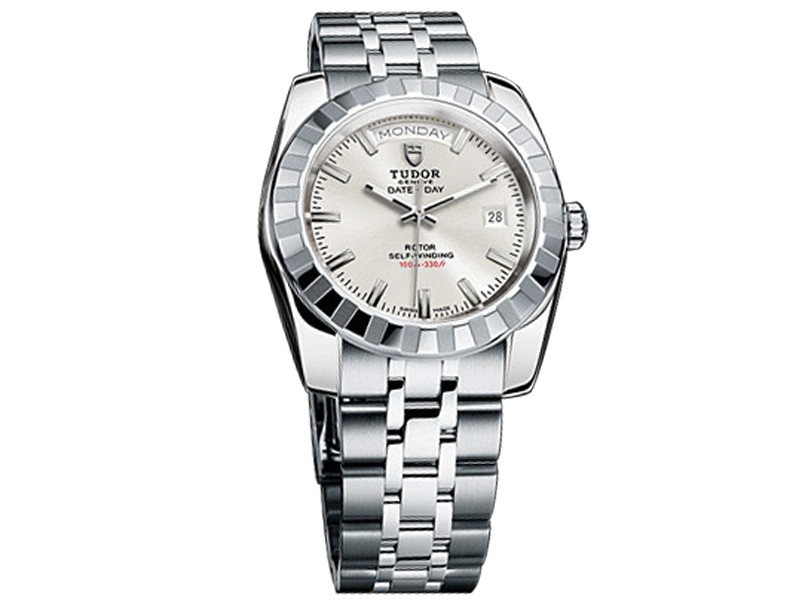 Réplique Montre Tudor 22010 62540 en acier inoxydable 28 mm