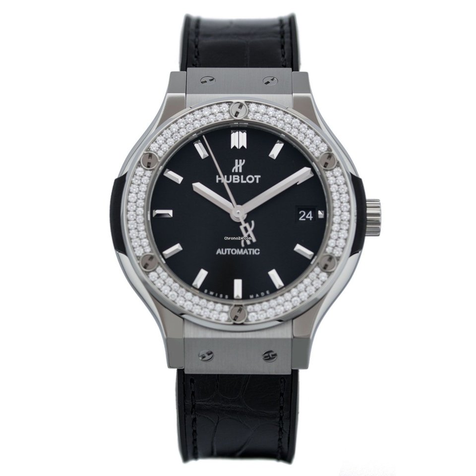 Copie de Hublot Classic Fusion Titane Diamants Automatique 38mm 565.NX.1171.LR.1104