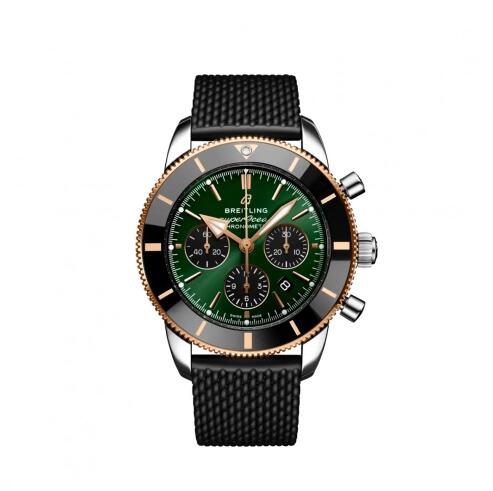 Montre Breitling Superocean Heritage II B01 Chronographe 44 mm en acier inoxydable UB01622A1L1S1